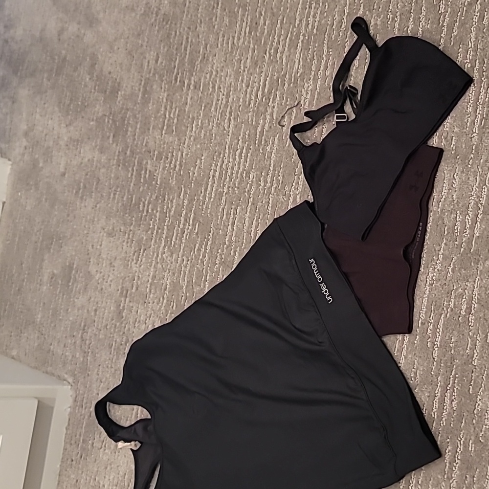 Under Armour tops